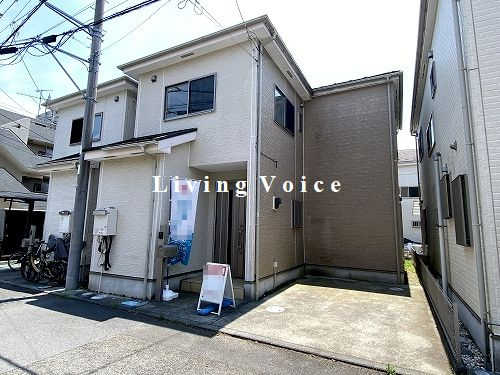 【外観】 | 【仲介手数料０円】茅ヶ崎市ひばりが丘　中古一戸建て | 茅ヶ崎市ひばりが丘　中古一戸建て