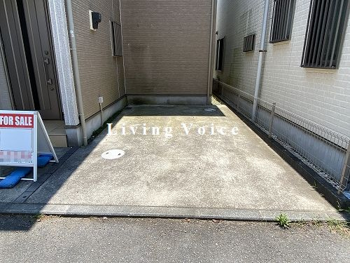 【駐車場】 | 【仲介手数料０円】茅ヶ崎市ひばりが丘　中古一戸建て | 茅ヶ崎市ひばりが丘　中古一戸建て