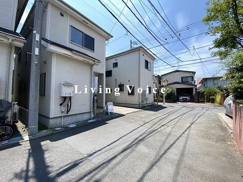 【仲介手数料０円】茅ヶ崎市ひばりが丘　中古一戸建ての前面道路含む現地写真|茅ヶ崎市ひばりが丘　中古一戸建て