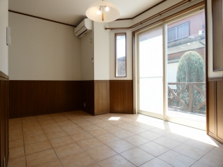 【居間・リビング】 | コートボナール | リビングにエアコン1台完備です。