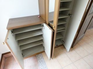 【収納】 | コートボナール | シューズボックス付きの玄関です。