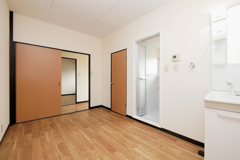 真藤ビルの洋室| 真藤ビル303号  