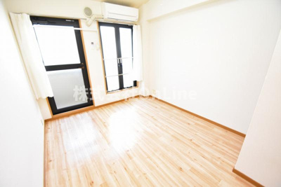 【洋室】 | ロンモンターニュ小阪