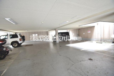 【駐車場】 | ロンモンターニュ小阪