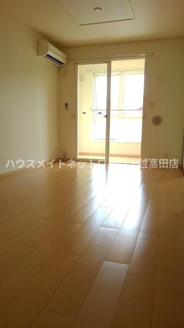 ブローテ桜木の居間・リビング|居室・リビング