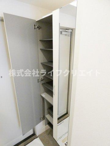 エスポワールA棟の玄関