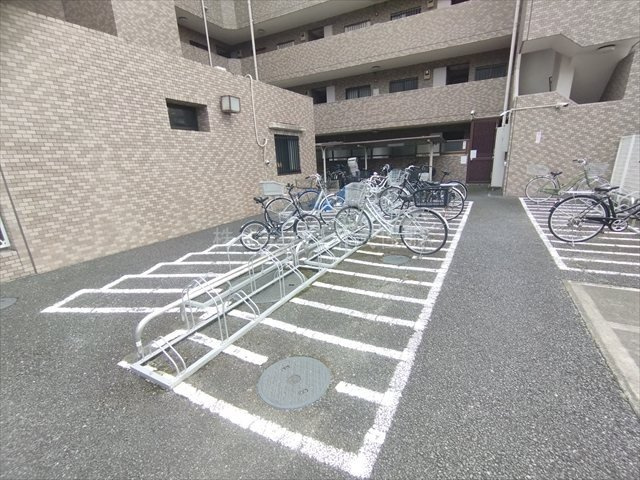 【駐輪場】 | ライオンズマンション若葉台 | 自転車置き場