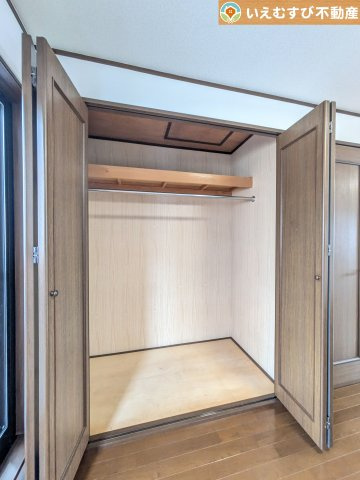 深谷市上野台　中古戸建の収納|大容量の収納スペースで住空間もスッキリ広々
収納がたっぷり付いていれば、お部屋がすっきり保てて気持ちが良いですね♪