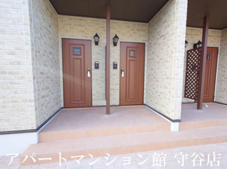 【エントランス】