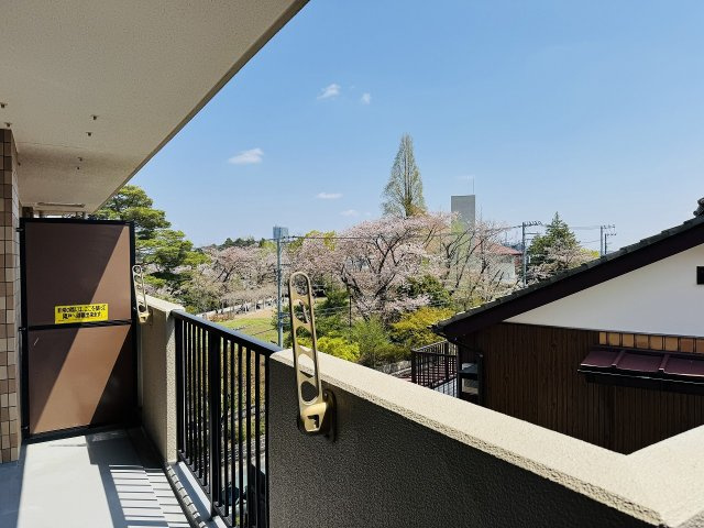 ベルシャトゥ八王子台町の展望|～眺望・陽当たり共に良好です～