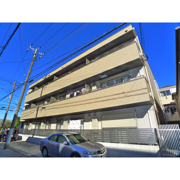 カーサ　エスコーラ