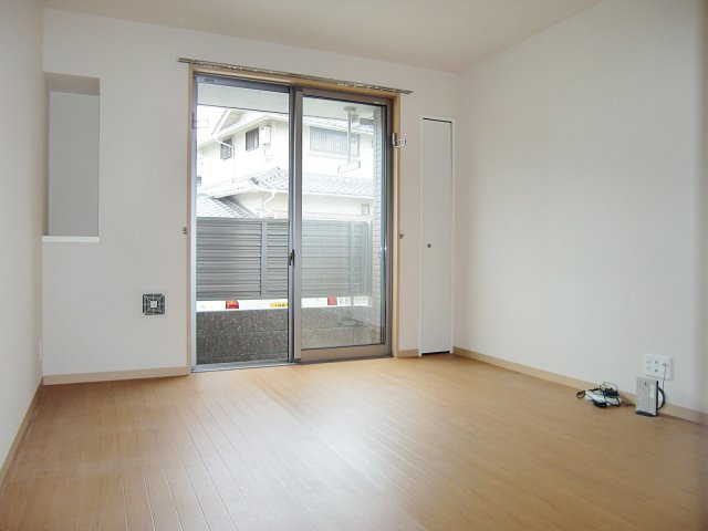 ルシエール小林の居間・リビング|ゆったり過ごせる居間です