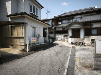 【前面道路含む現地写真】 | 大津市錦織1丁目6-10　中古戸建