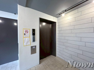 【ロビー】 | lives residence 浄心 | 落ち着いたロビーです