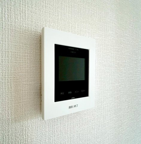 御殿場市川島田第８　新築戸建　全2棟　2号棟の防犯設備|TVモニター付きドアホン