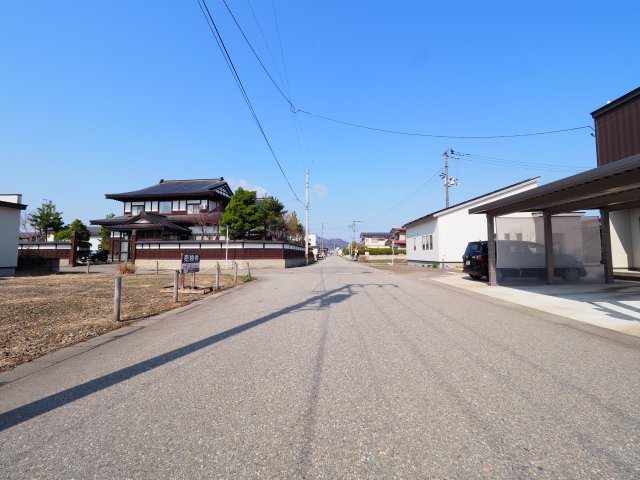 【周辺】 | 【建築条件なし】大仙市大花町 区画の整った住宅街の角地物件52.10坪 住宅用地
