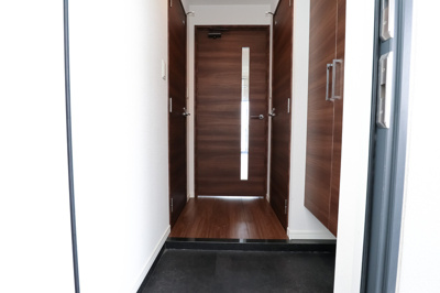 【玄関】 | グランフォーレプライム県庁前