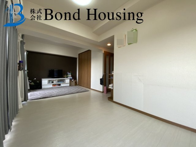 令和1年リフォ歴有　グランプレステージ西神戸ガーデンヒルズの駐車場