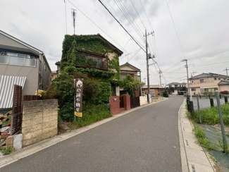 【前面道路含む現地写真】