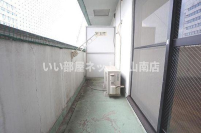 【バルコニー】 | HAMADA　BLD