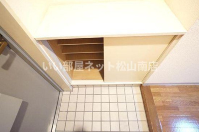 【玄関】 | HAMADA　BLD