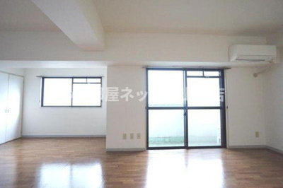 【居間・リビング】 | HAMADA　BLD