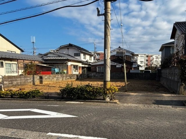【前面道路含む現地写真】の画像