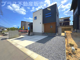 【外観】 | 現地写真。プラス不動産販売なら、現場の全ての棟をまとめてご見学頂けます。