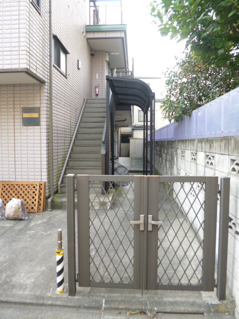 サンセール七福のエントランス|エントランス