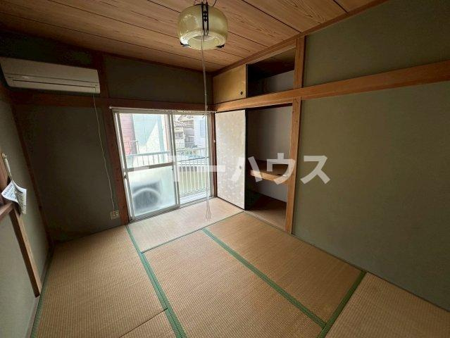船橋市前原西８丁目のアパートの和室
