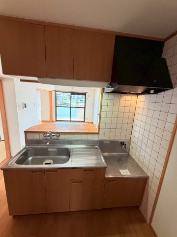 ロイヤルハイツⅡのキッチン