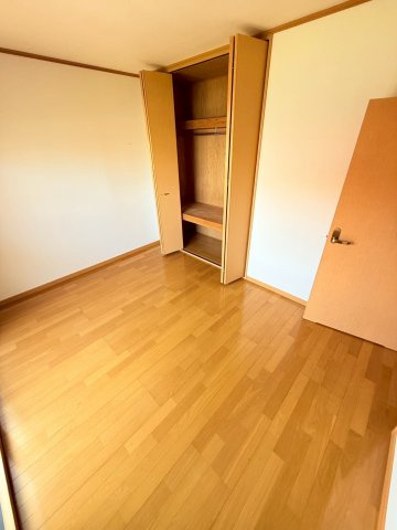 ロイヤルハイツⅡの洋室