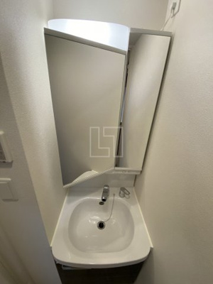 【独立洗面台】 | プレサンスOSAKADOMECITYクロスティ | プレサンスOSAKADOMECITYクロスティ（プレサンスオオサカドームシティクロスティ）　独立洗面台