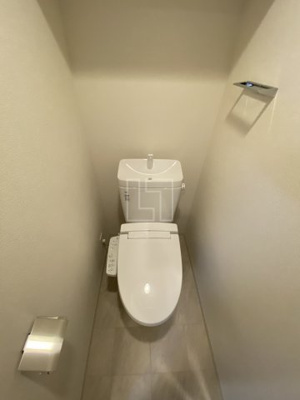 【トイレ】 | プレサンスOSAKADOMECITYクロスティ | プレサンスOSAKADOMECITYクロスティ（プレサンスオオサカドームシティクロスティ）　温水洗浄便座