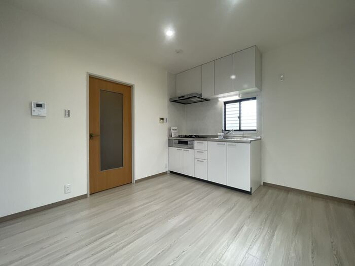 ディアス乙井の居間・リビング