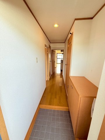 花水木KⅠの玄関