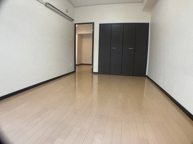 さいたま市桜区西堀２丁目の賃貸マンションの居間・リビング