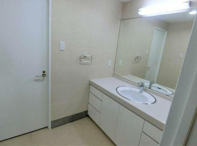 第3グロビスビル