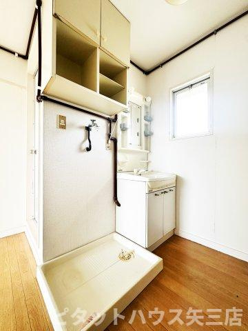 平野マンションの洗面所|コンパクトで使いやすい洗面所