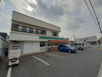 【周辺】 | ジュネスＹＡＭＡＭＯＴＯⅡ | ローソンストア100 岡崎緑丘まで500m