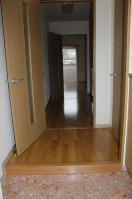 【玄関】 | クローバーツキヤ