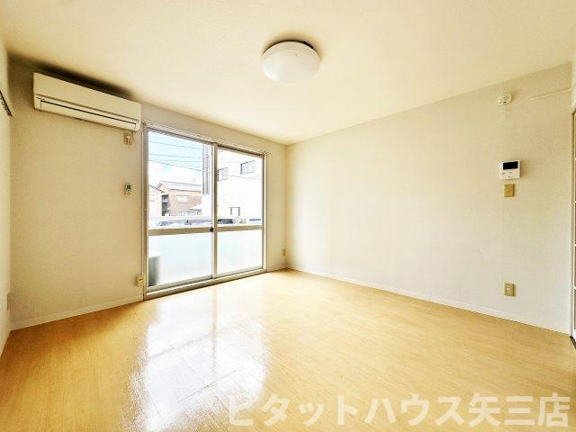 フレグランス望の居間・リビング|居間です