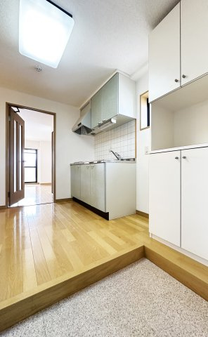 リバティマンションの玄関