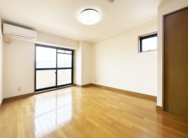 リバティマンションの居間・リビング