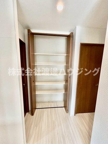 ラシーネ向日葵の収納