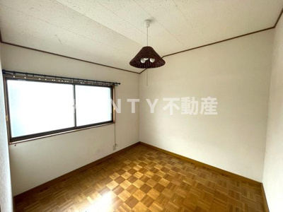 【洋室】 | 山王1丁目戸建て | ゆったりした洋室です