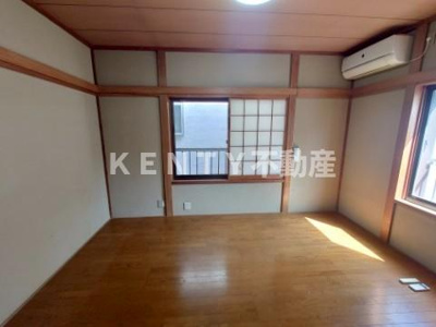 【洋室】 | 山王1丁目戸建て | 使い勝手のいい洋室です