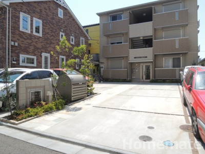 【その他共用部分】 | エバーグリーン湘南Ⅱ | オートロック付きのエントランス