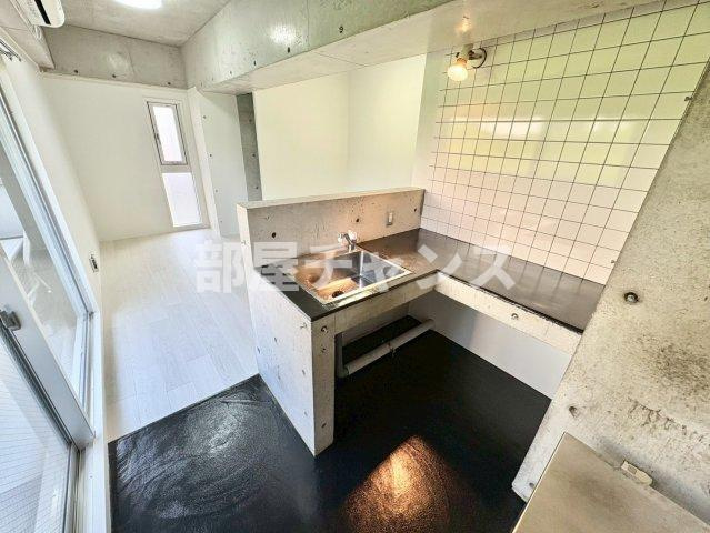 NOVELのキッチン