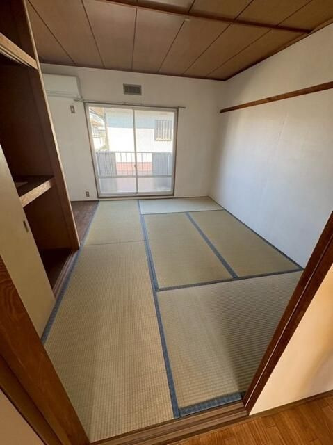 ハイムローゼの和室